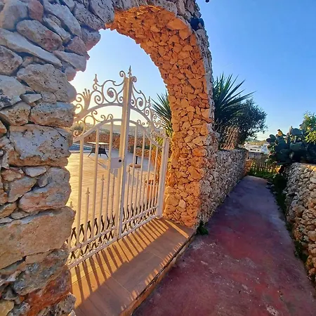 Villa Country Views