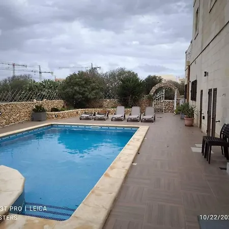 Villa Country Views